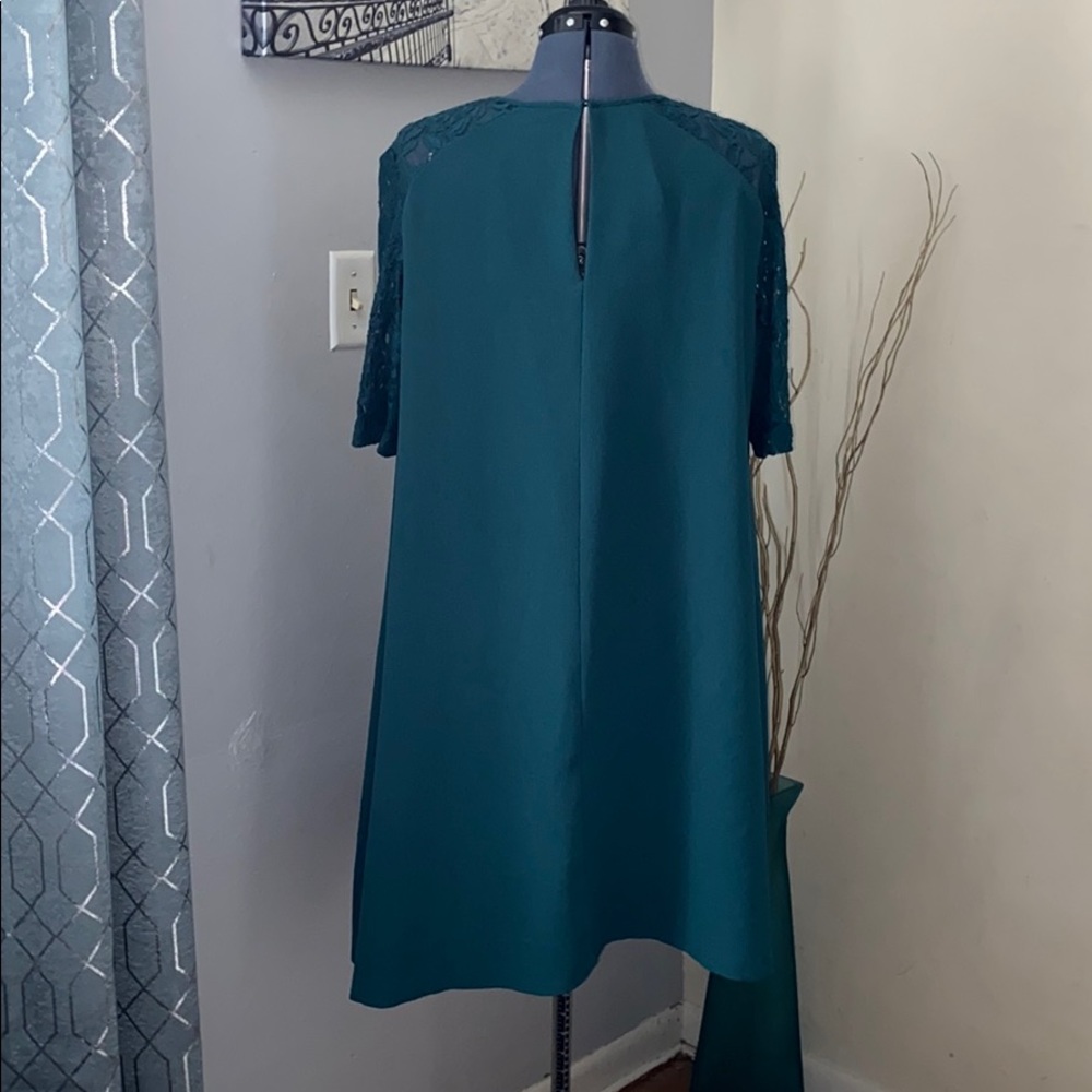 Lace Sleeve Flow Dress - Picture 3 of 5